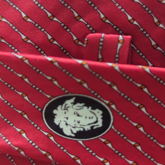 Versace Men Neck Tie - Picture 4 of 6
